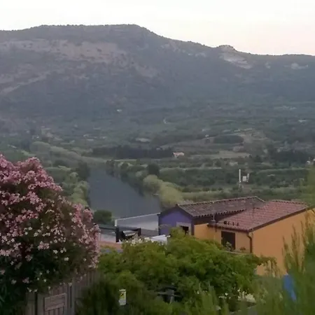 Appartement Vista Mare Con Terrazza Bosa Turas Magomadas