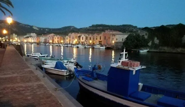 Apartamento Vista Mare Con Terrazza Bosa Turas *
